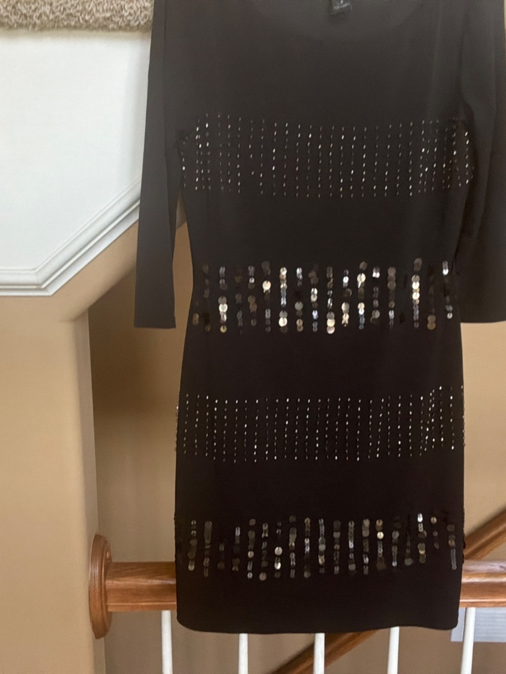 WHBM BLACK DRESS SIZE - Picture 4 of 7